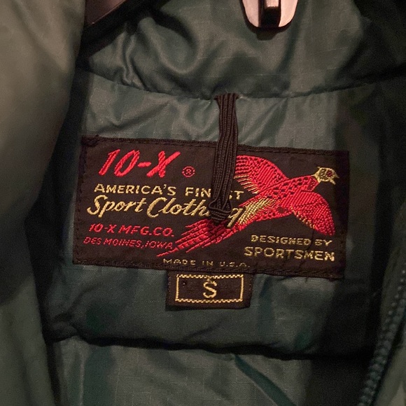 Forest Green Puffer Vest - Picture 2 of 3